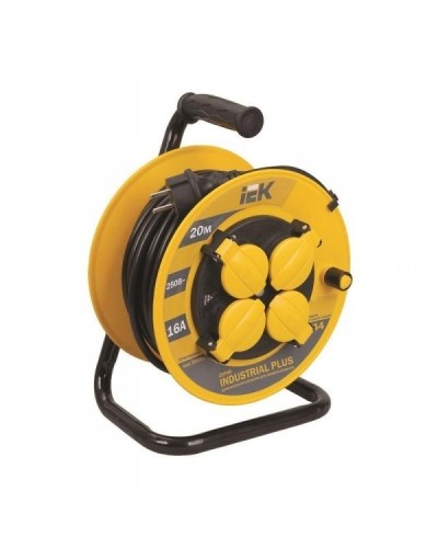 УК30 4 места 30м (WKP15-16-04-30-44). Удлинитель на катушке Industrial plus. IEK в Костроме